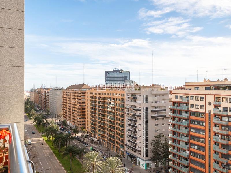 Foto 530f135b-a8f3-4e40-ab33-156bb8734fa8. Dúplex atico duplex en venta en av. francia en Penya-Roja - Avda. Francia Valencia