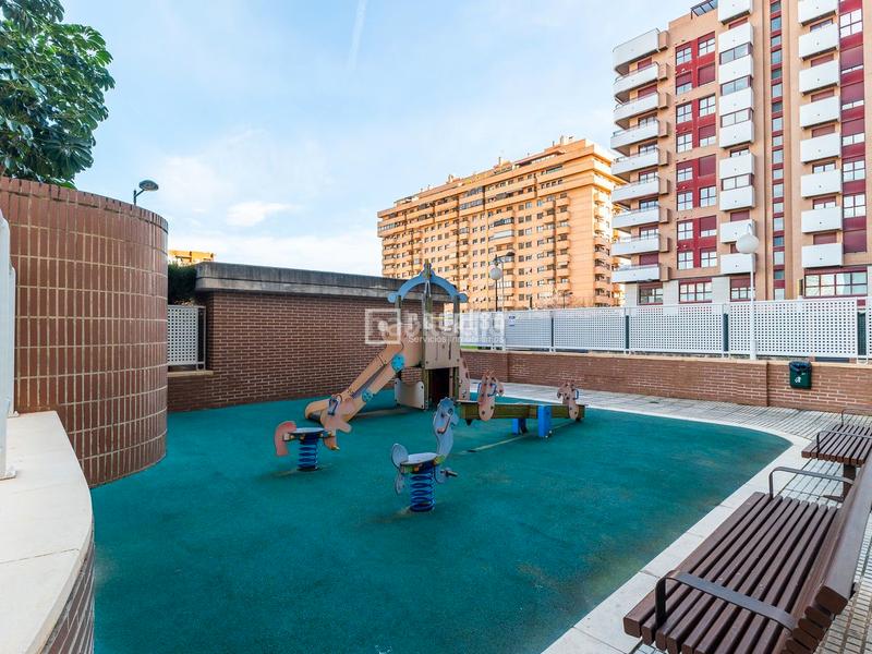 Foto 649e0f7f-ceea-437a-976d-ccbc4e950d69. Dúplex atico duplex en venta en av. francia en Penya-Roja - Avda. Francia Valencia