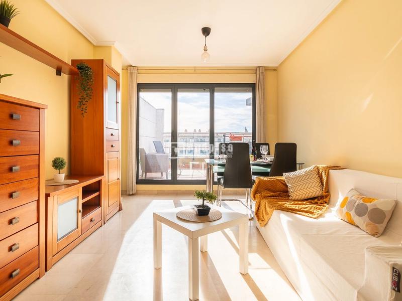 Foto 72c7846b-12ca-40d9-83cb-0742a7673f9a. Dúplex atico duplex en venta en av. francia en Penya-Roja - Avda. Francia Valencia