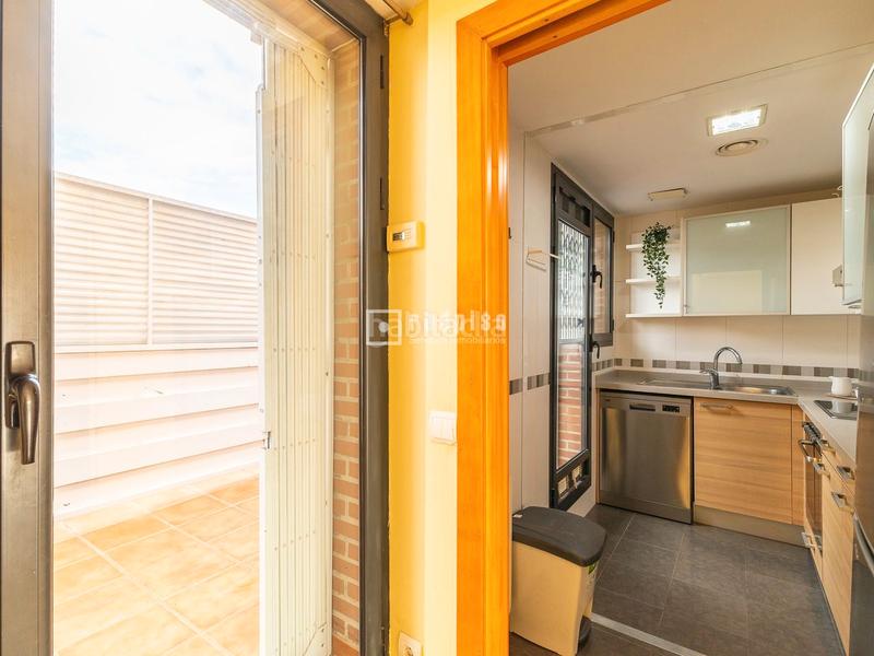 Foto 8d28fb38-47c1-41ad-9de3-6e3d416808b7. Dúplex atico duplex en venta en av. francia en Penya-Roja - Avda. Francia Valencia