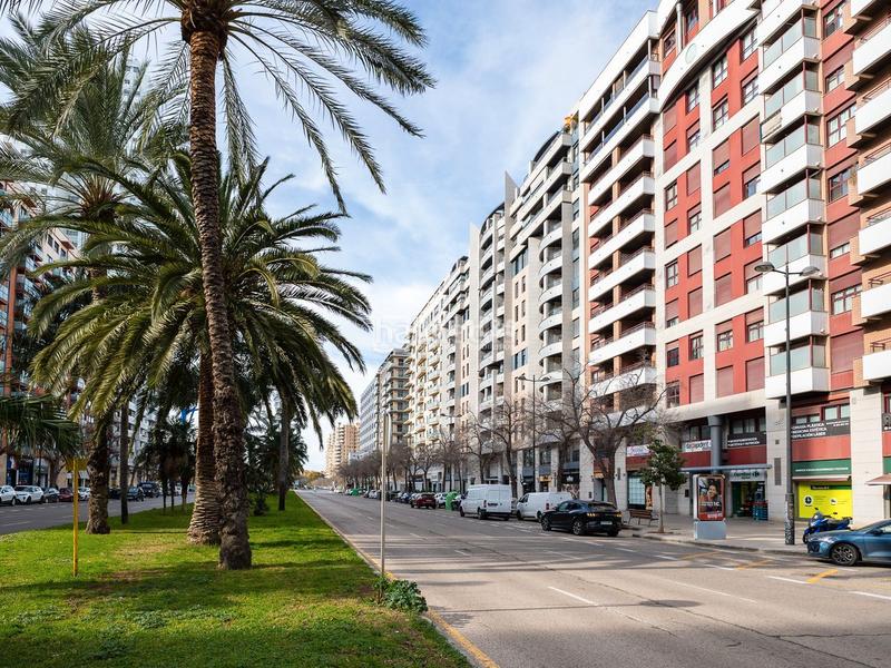 Foto b968d59c-52de-4e8f-993e-92f7770ae779. Dúplex atico duplex en venta en av. francia en Penya-Roja - Avda. Francia Valencia
