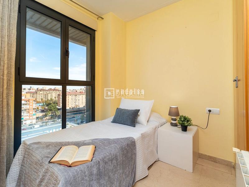 Foto dd264512-7f83-44d9-8443-76c00c4f50c0. Dúplex atico duplex en venta en av. francia en Penya-Roja - Avda. Francia Valencia