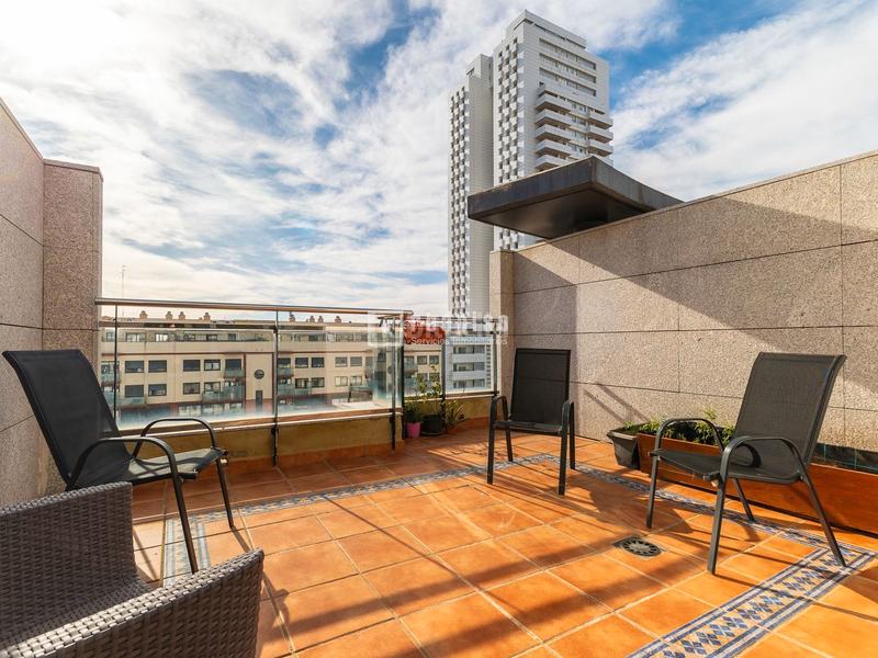 Foto f01d2e17-83e1-48f6-aa2f-b18bc8b9b584. Dúplex atico duplex en venta en av. francia en Penya-Roja - Avda. Francia Valencia