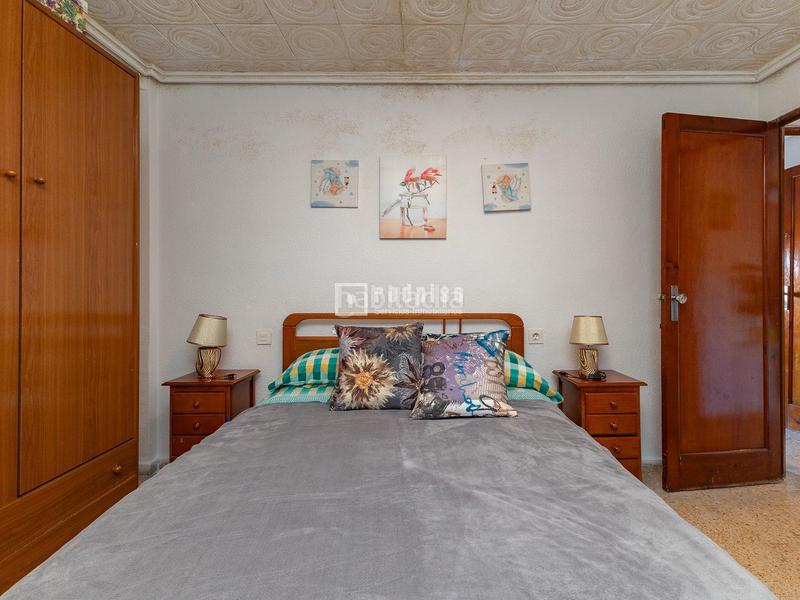 Foto b6a69eb2-64d2-4224-b72f-4b7a94f5190d. Etagenwohnung in L´Illa Perduda Valencia