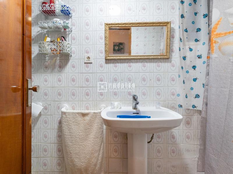 Foto eb7ac3c6-55d7-49e9-b45b-c8ac15481c6f. Etagenwohnung in L´Illa Perduda Valencia