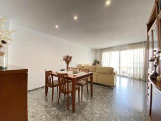 Maison jumelée  Carrer d'adra. Lujo, luz y espacio en poble nou