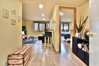 Etagenwohnung in Barri del Centre