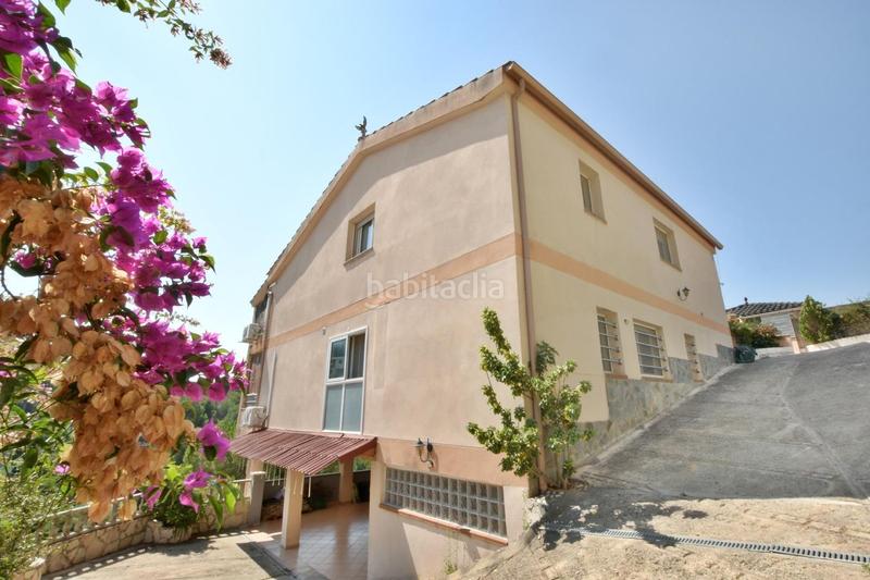 Foto 3248a9bd-66a2-4a3c-9430-ef99ee920a70. Casa amb calefacció aparcament piscina a Ullastrell