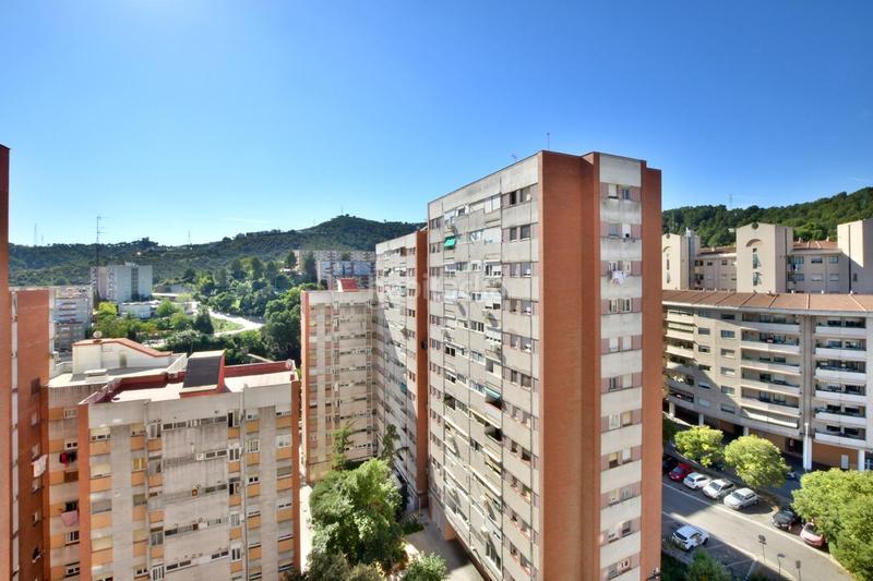 Foto 1c5cac09-78a9-4005-b937-19d0ba8a93ba. Flat with heating in Can Cuiàs Montcada i Reixac