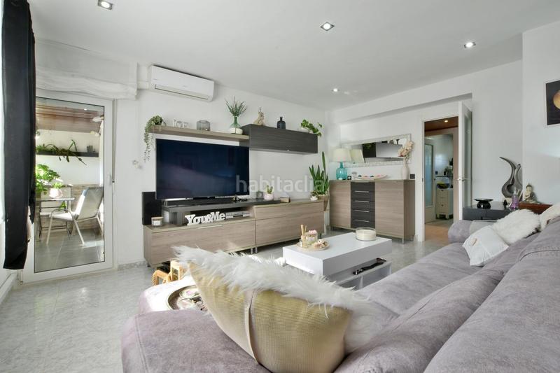 Foto 8debd2b8-25a3-4657-9620-461b852a30c6. Flat with heating in Can Cuiàs Montcada i Reixac