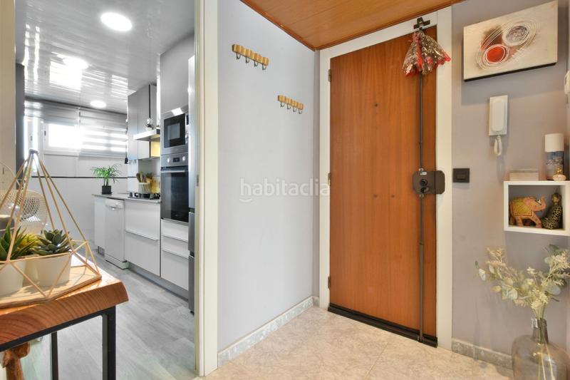 Foto b6a58987-0e72-4246-9c51-586637b479fd. Flat with heating in Can Cuiàs Montcada i Reixac