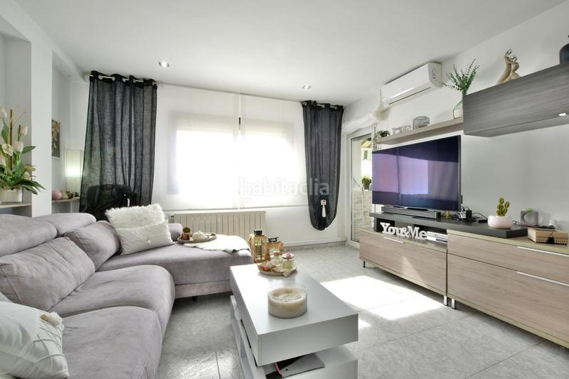 Foto bc48b05b-3a44-4c40-bc32-6ae22b7b1b16. Flat with heating in Can Cuiàs Montcada i Reixac