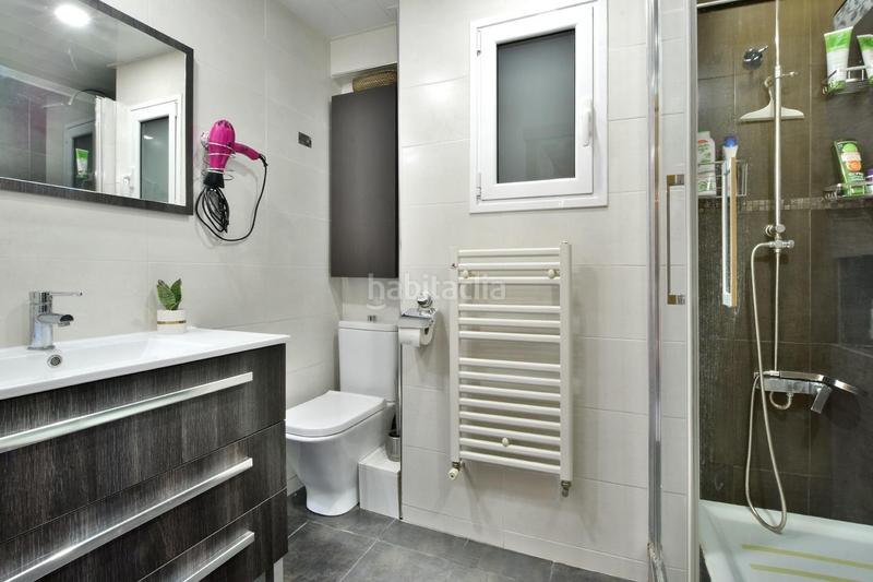 Foto f617c23f-174c-4a0e-b43a-ba1bc88721c6. Flat with heating in Can Cuiàs Montcada i Reixac