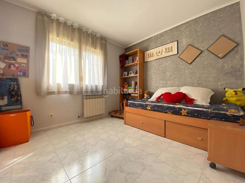 Foto 93502ce1-045d-4b92-a275-89bdfd1ec246. Chalet en Ca n´Oriol Rubí