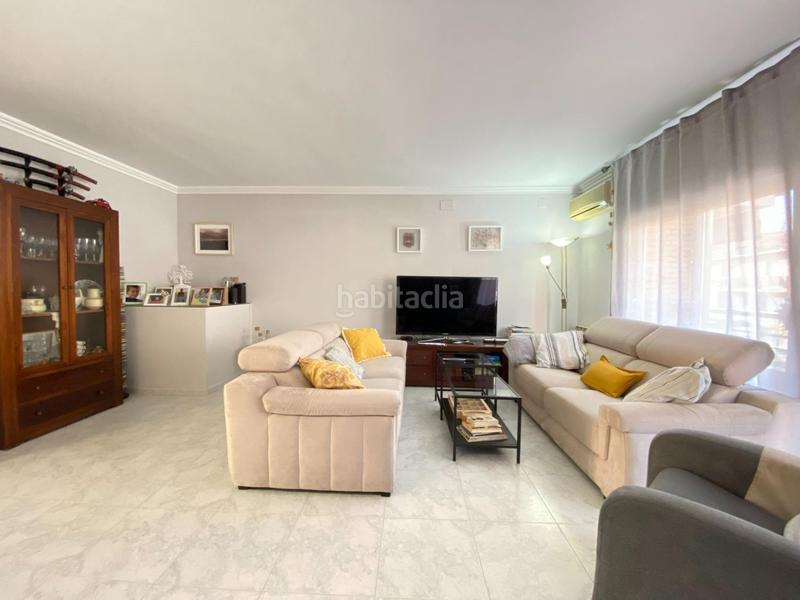 Foto c25a6ea3-d849-4ce1-9e41-45b74dd3ecb3. Chalet con riscaldamento in Ca n´Oriol Rubí