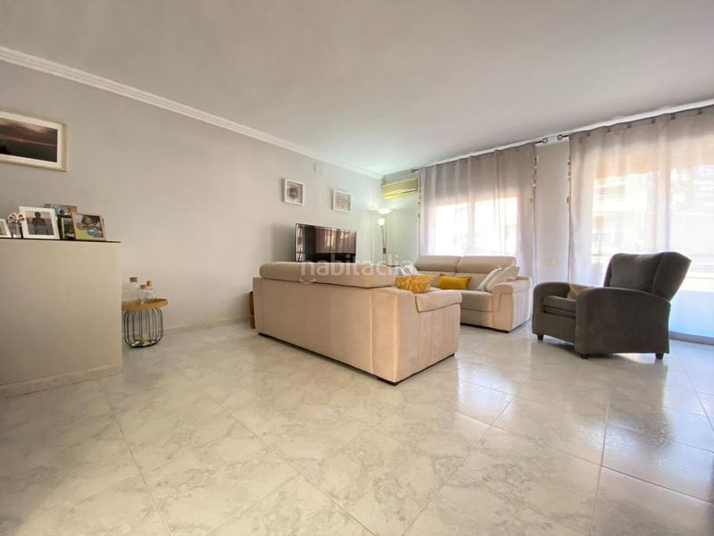 Foto f389d737-dcaf-40e9-bde9-63dbbe0c21e8. Chalet con riscaldamento in Ca n´Oriol Rubí