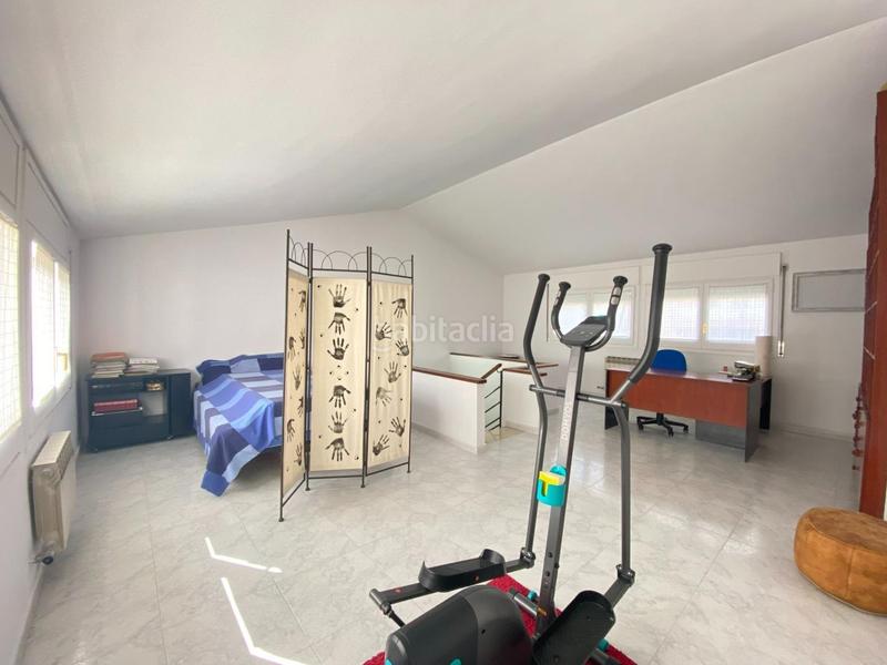 Foto 3781503a-2a30-4613-ac82-62ded79b6c35. Xalet amb calefacció a Ca n´Oriol Rubí