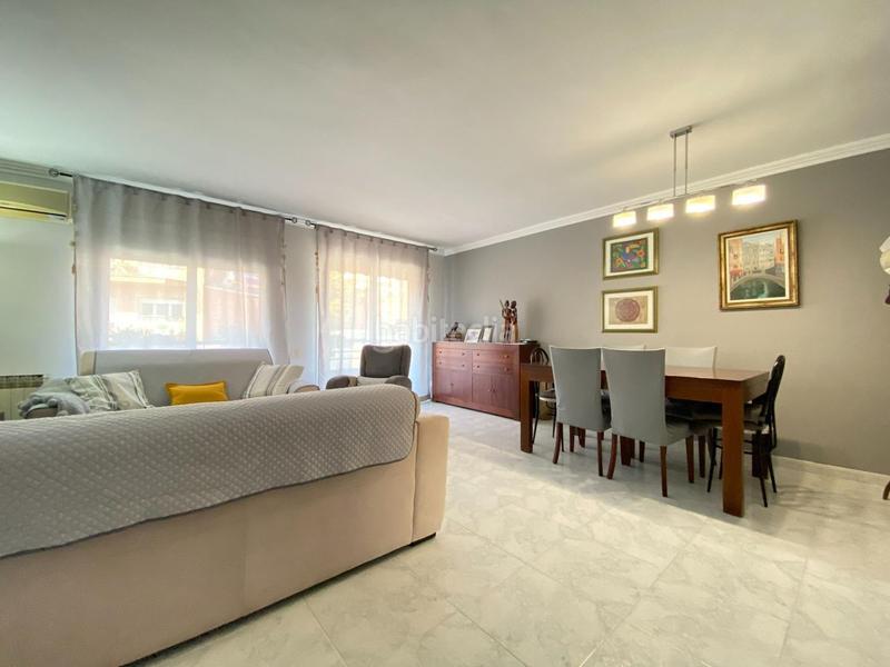 Foto 5f344dfe-b6f7-414f-943b-9c7e38d37ad3. Xalet amb calefacció a Ca n´Oriol Rubí