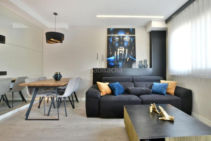 Foto 1ce2f0d6-1336-45d4-92bf-7e9c794cdeeb. Dúplex amb aparcament a Egara Terrassa