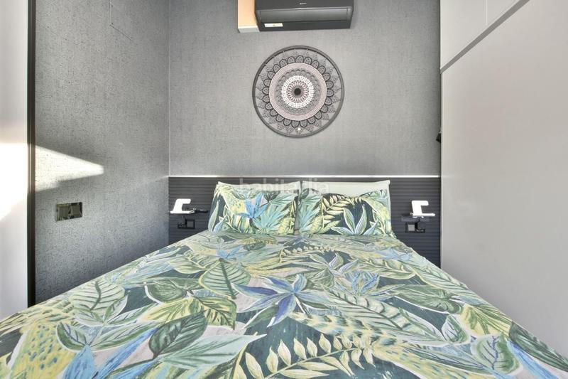 Foto 54a7c2e8-bdb2-4057-95c0-0e79b15abee2. Dúplex amb aparcament a Egara Terrassa