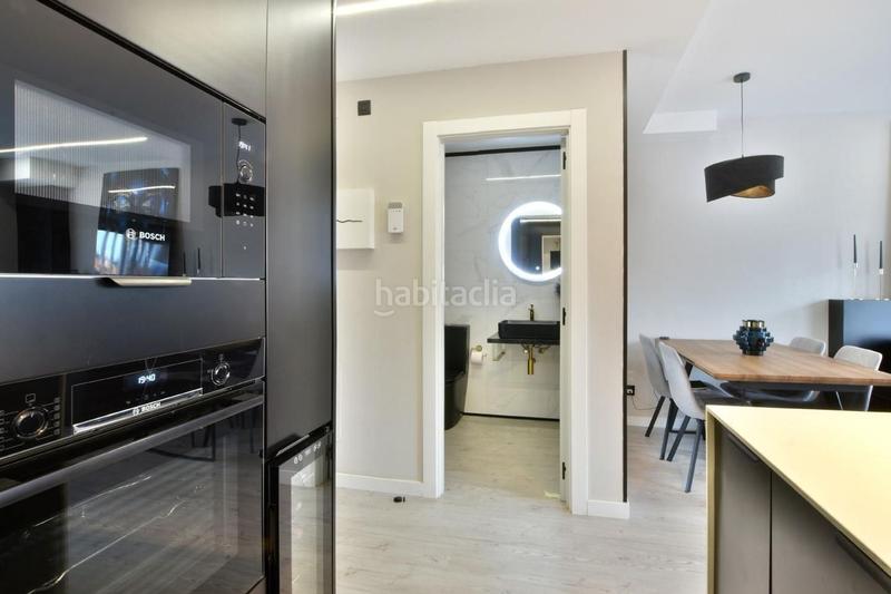 Foto 481a9d8b-1a3a-4aa3-a020-342624bcb6e2. Zweistöckige wohnung mit parking in Egara Terrassa