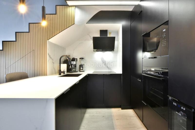 Foto 4f8ea9a1-05c1-4dbb-9953-87c808fd115e. Zweistöckige wohnung mit parking in Egara Terrassa