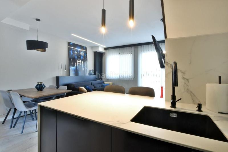 Foto d961983c-0956-4f6d-85a4-769c11d520b8. Zweistöckige wohnung mit parking in Egara Terrassa