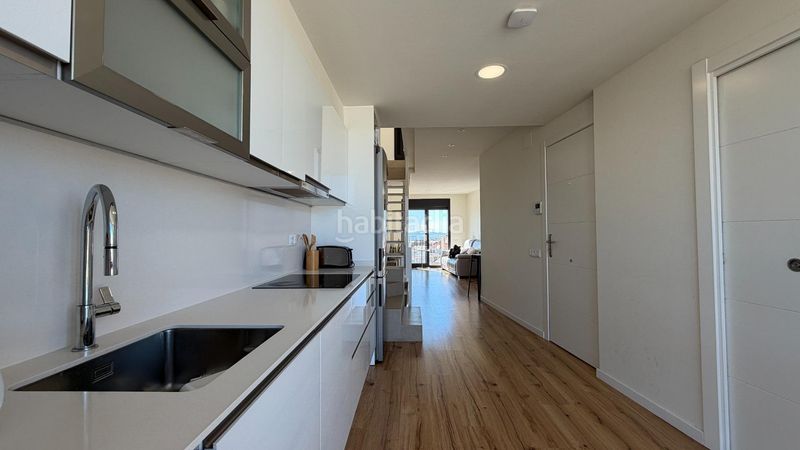 Foto 25027771-df53-4583-bebf-583047f20d36. Piso exclusivo tríplex con terraza y vistas abiertas en ca naurell en Terrassa