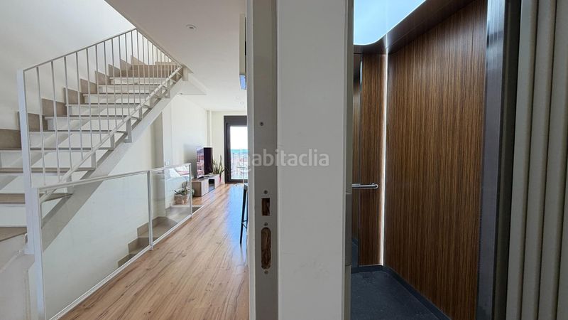 Foto a5499816-8105-4406-be93-4805b1a31d9f. Piso exclusivo tríplex con terraza y vistas abiertas en ca naurell en Terrassa