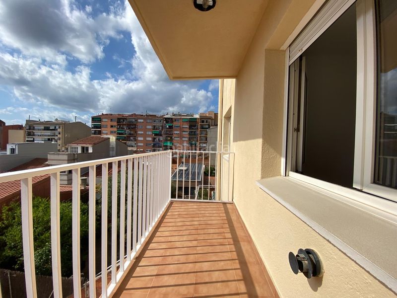 Foto a63a4c8a-b2e1-435f-9820-2670914bc938. Pis a San Pere Terrassa