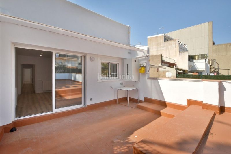 Foto 570a6270-4d04-41e8-8492-48b8bfc90d6d. Chalet en San Pere Terrassa