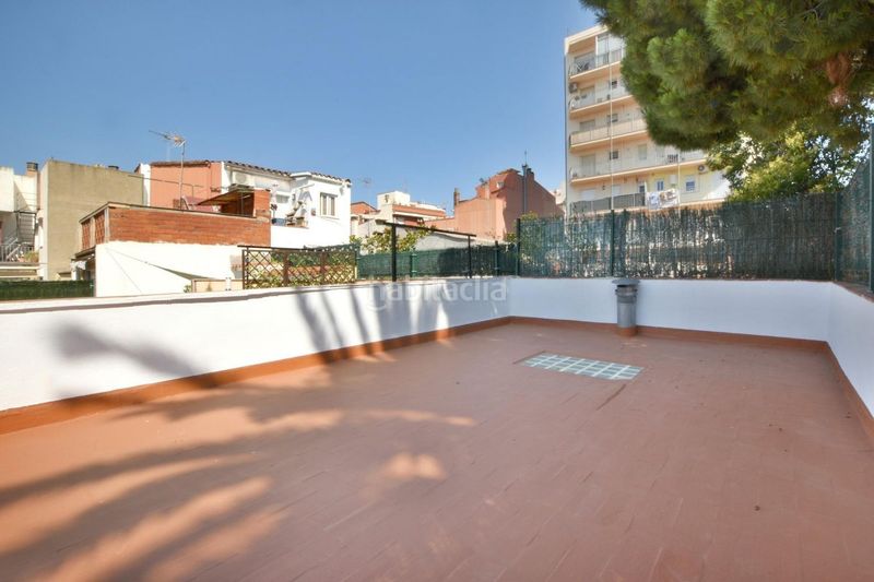 Foto a46b893e-8c03-47f9-990d-e98a7395104c. Chalet en San Pere Terrassa