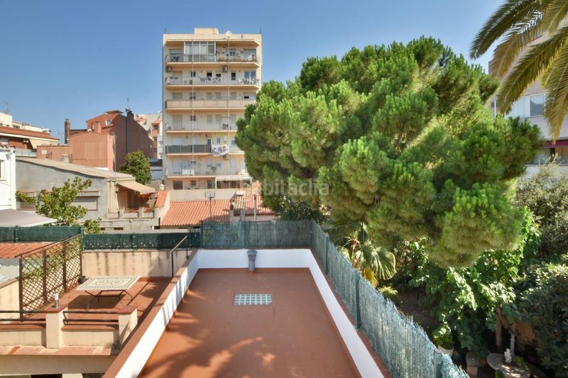 Foto b4a03221-7bf1-42ba-ac06-1600c356d4d2. Chalet en San Pere Terrassa