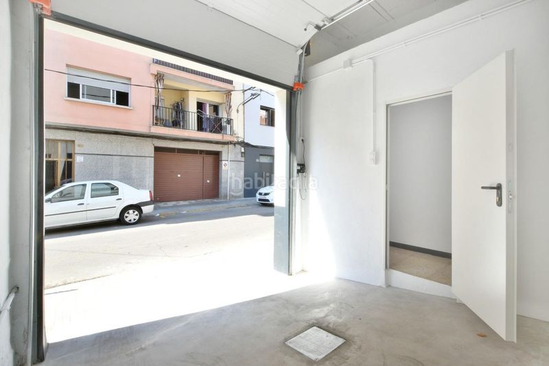 Foto b92982a4-c001-49e0-8d28-66b08863af80. Chalet en San Pere Terrassa