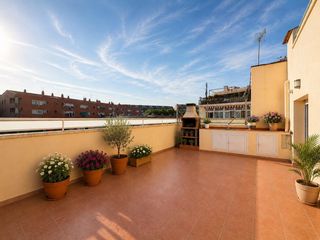 Casa en Ca n´Oriol. Espectacular ático dúplex en venta en ca noriol   can rosés