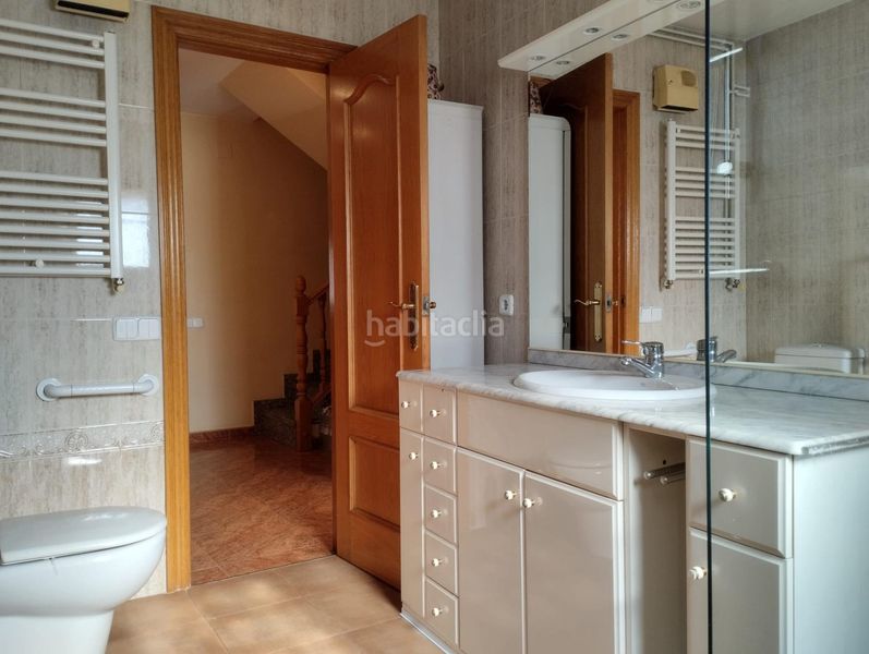 Foto 87069df1-caab-4302-8b95-513a44e20ab1. Casa amb calefacció aparcament a Ca n´Oriol Rubí