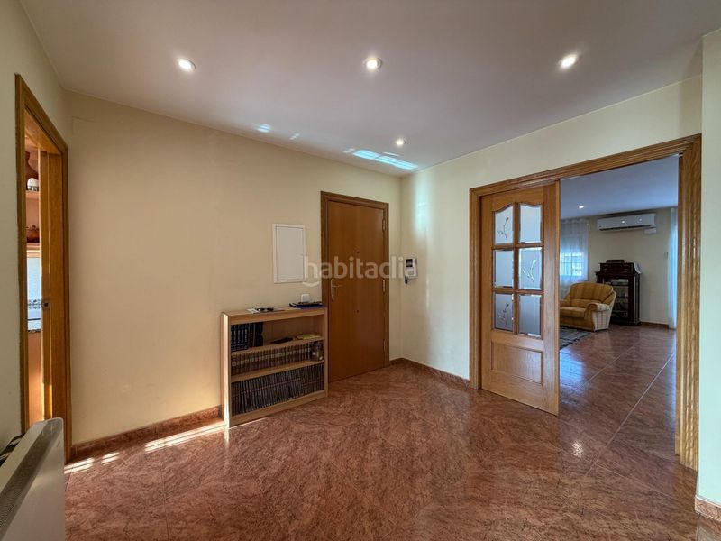 Foto eb07db14-6626-4e08-a726-12448ef5ab7b. Casa amb calefacció aparcament a Ca n´Oriol Rubí