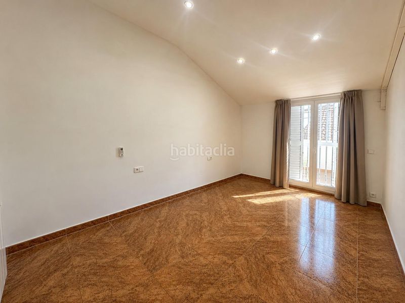 Foto f77e3a10-c655-4338-8644-3ae82cf9882a. Casa amb calefacció aparcament a Ca n´Oriol Rubí
