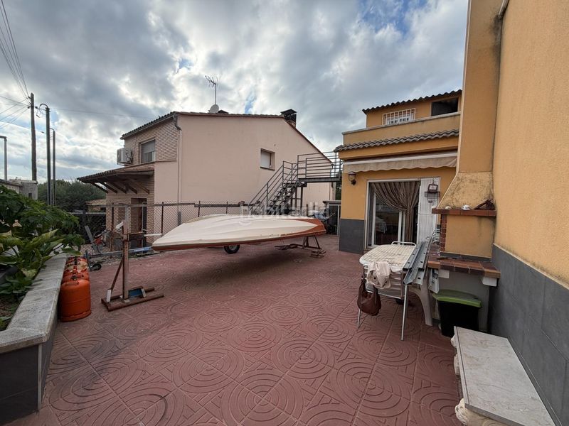 Foto c8db22bc-bb5f-45a7-aa1f-f3a896c6cb5d. Casa amb aparcament a Viladecavalls