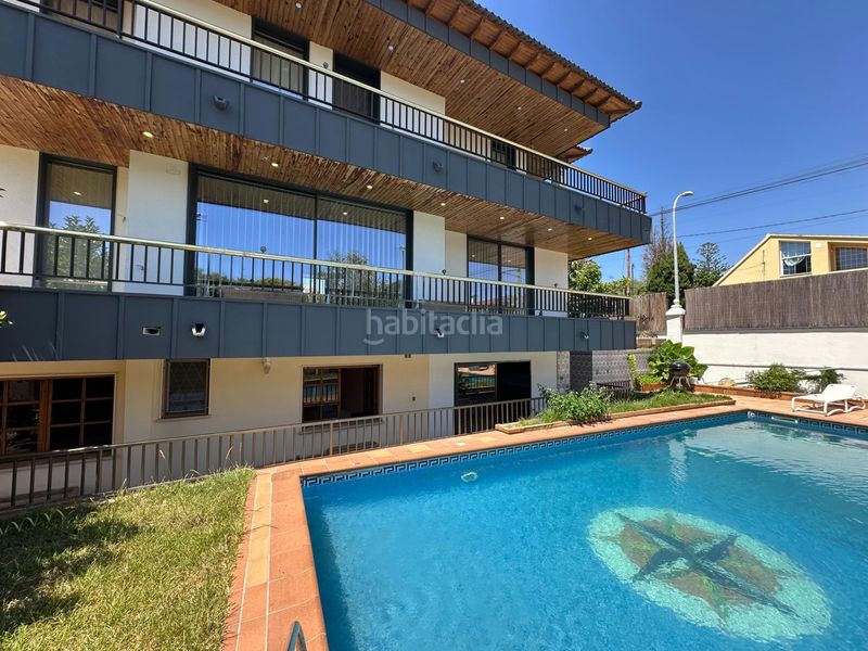 Foto 0cc47fca-0b69-4dcd-bfb8-daeab2b477a1. Casa amb aparcament piscina a Cunit residencial Cunit