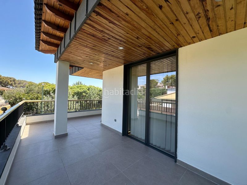 Foto 7f66f599-d1ef-4200-9b52-057d87e9e930. Casa amb aparcament piscina a Cunit residencial Cunit