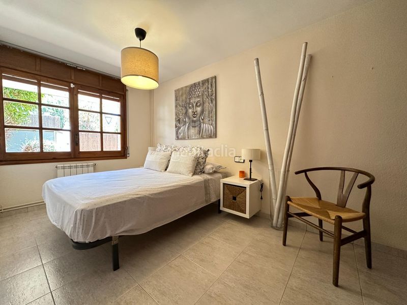 Foto 8d7ef6dc-1dad-4864-9959-ce0a4c387b7d. Casa amb aparcament piscina a Cunit residencial Cunit