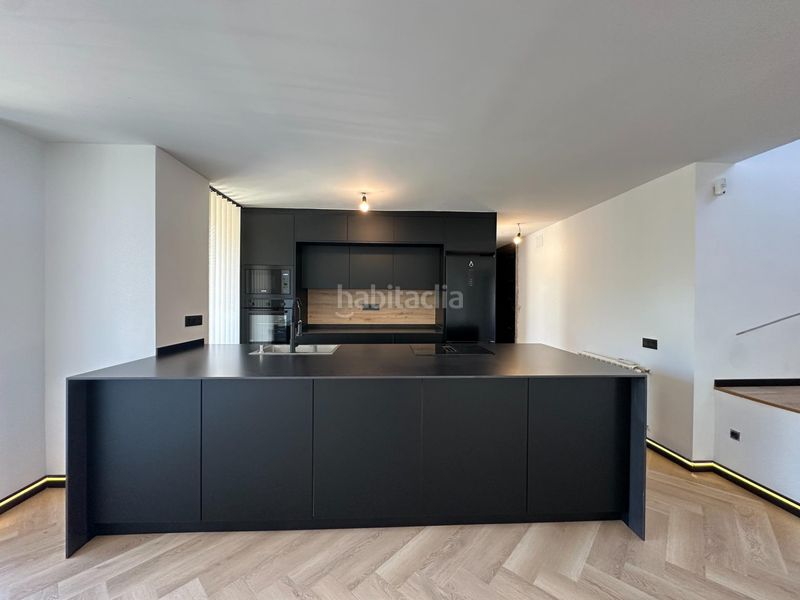 Foto e04d0902-722d-44b0-9f48-5709222e7630. Casa amb aparcament piscina a Cunit residencial Cunit