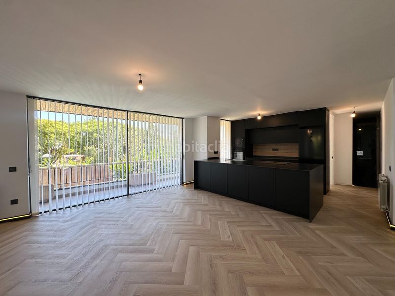 Foto eb3deae6-69a4-4ade-a745-9df0a7483bbb. Casa amb aparcament piscina a Cunit residencial Cunit