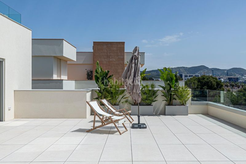 Foto f3f9f1c7-d8cc-4a5d-aabd-f5d67fdf8653. Xalet amb calefacció aparcament piscina a Can Pei Sitges