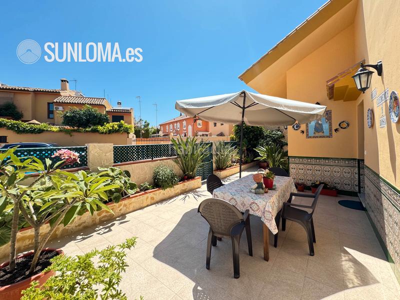 Foto c9cf09eb-492c-473b-a849-dc17dccc4052. Casa pareada ¡descubre tu nuevo hogar en la prestigiosa zona del coto! en Mijas
