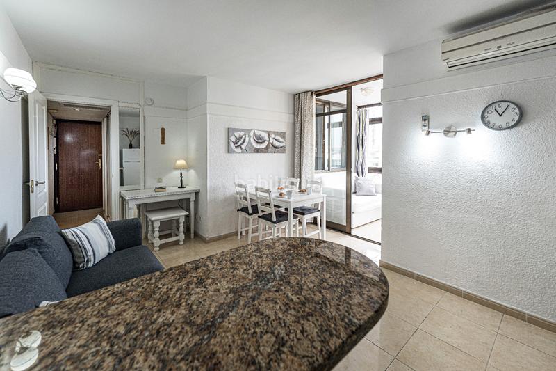 Foto 460a2e76-d82d-40db-8395-3983a6bb3d70. Pis a calle jacinto benavente 9 a Puerto Deportivo Fuengirola