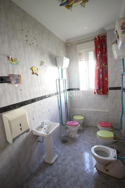 Foto adeb9645-627b-4d87-bbf9-46e2faa9a15f. Casa bifamiliare in San Cayetano Churriana de la Vega