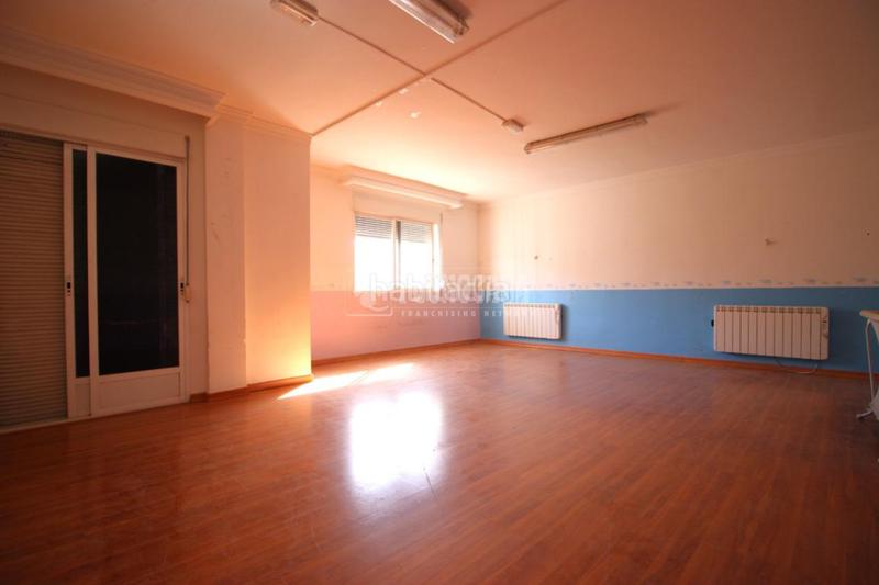 Foto f7013309-04e1-4f7c-ac1c-1ba83e6d956c. Casa bifamiliare in San Cayetano Churriana de la Vega