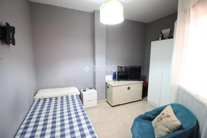 Foto 582f0f02-129a-497a-a53f-570b605e4f7f. Appartamento con parcheggio in Parque de la Ermita Churriana de la Vega